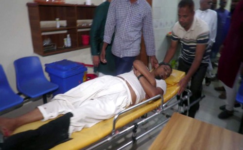 নিজের পিস্তলের গুলিতে পুলিশ কর্মকর্তা গুলিবিদ্ধ নিজস্ব প্রতিবেদক